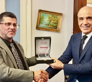 "توليب" تزور القنصلية اللبنانية في اسطنبول تضامنًا مع لبنان بذكرى الاستقلال